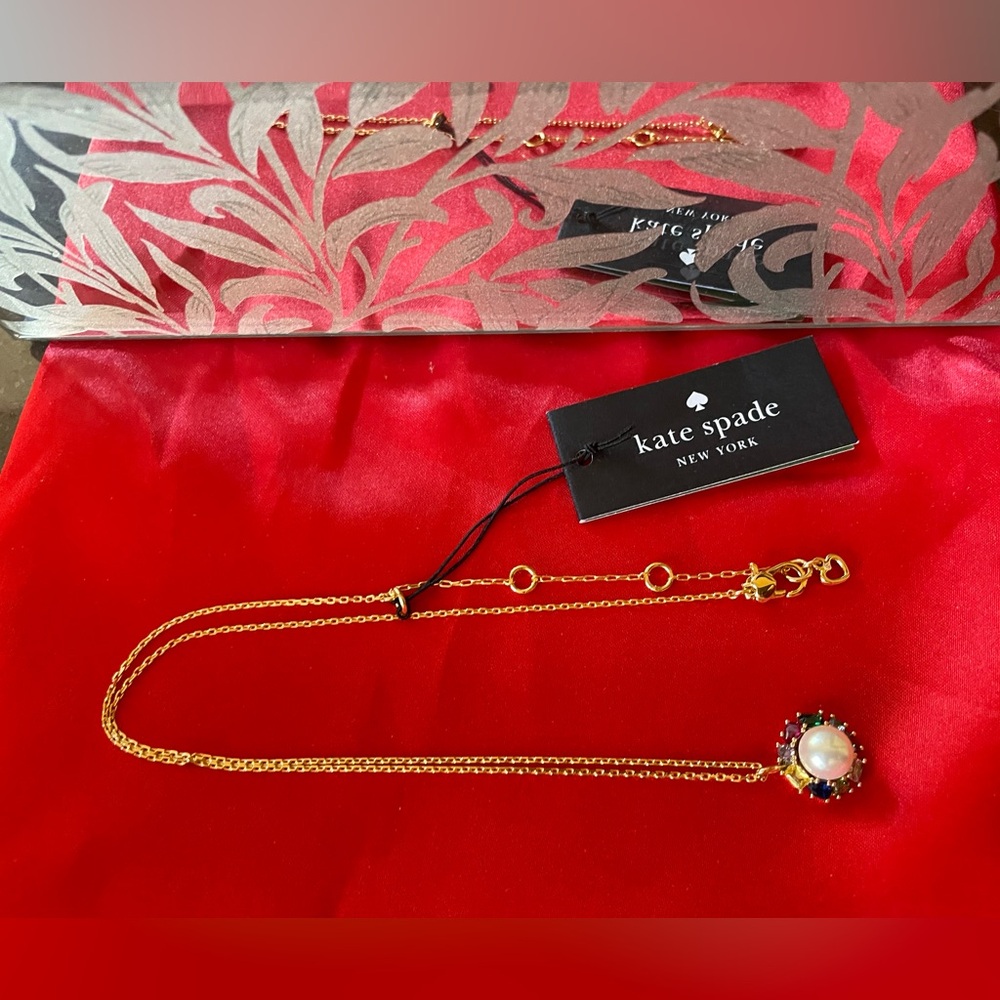 Kate Spade Pendant.
